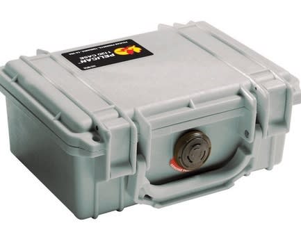 Pelican Protector 1120 Case Silver No Foam