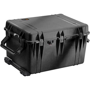 Pelican Protector 1660 Case No Foam